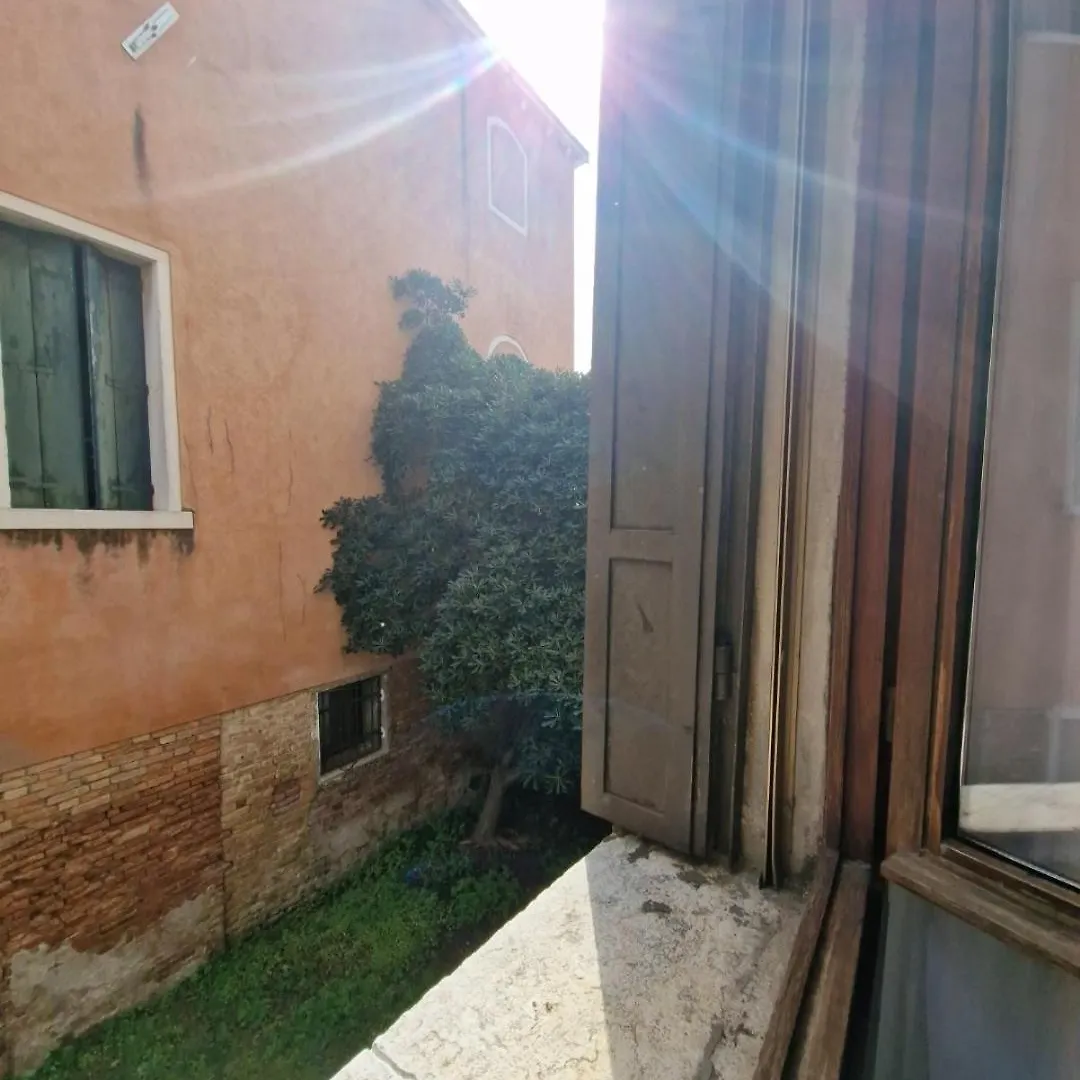 Albergue Silk Road Venecia 0*,  Italia