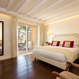 **** Hotel Degli Artisti Italia
